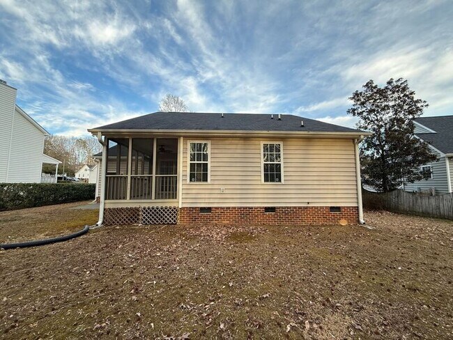 Building Photo - 925 Borage Dr