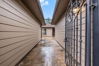 Building Photo - 21710 Glenbranch Dr