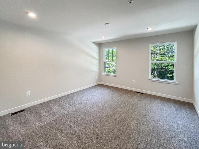 Building Photo - 338 Paca Gardens Ln