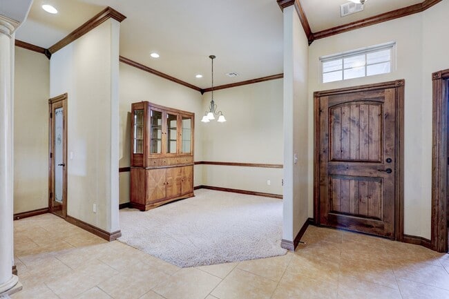 Building Photo - 15166 Fox Hollow Rd