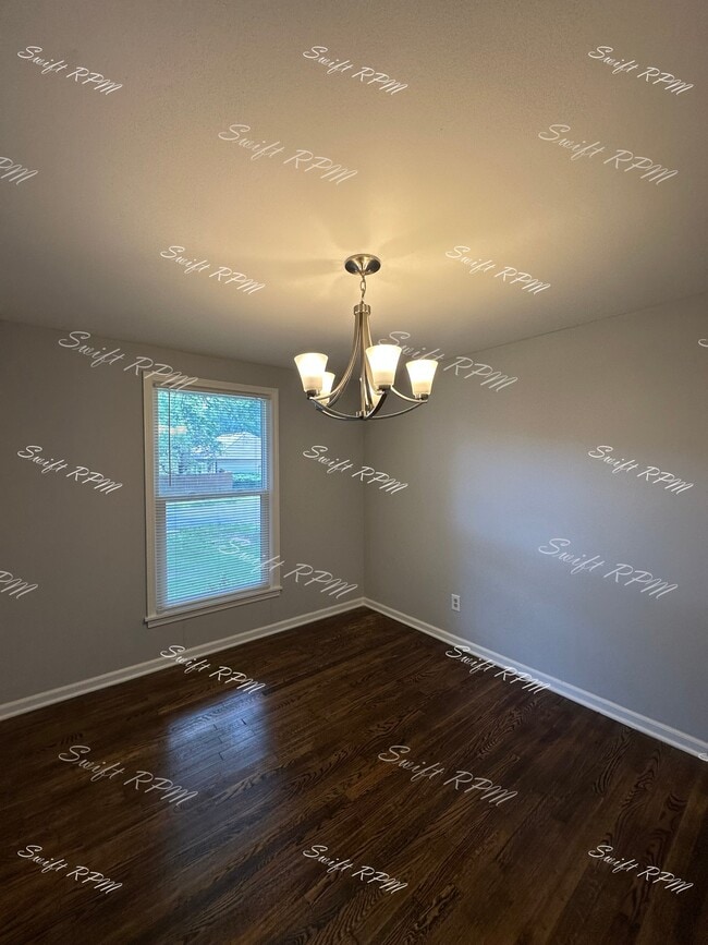Building Photo - 9805 Carter Dr
