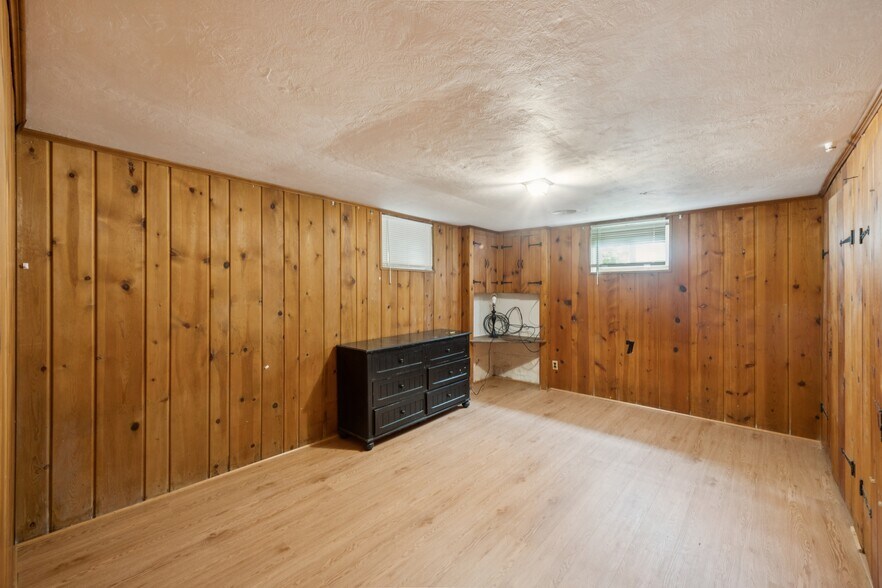 Building Photo - 4603 Knox Rd