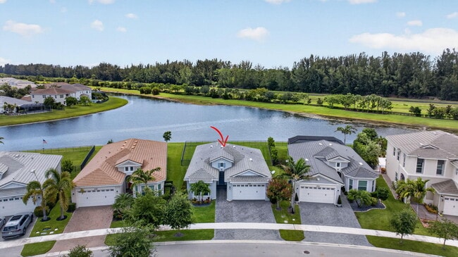 Building Photo - 15660 Goldfinch Cir