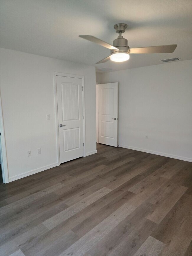 Building Photo - Brand New Home!