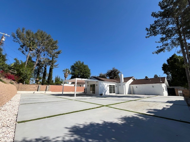 Building Photo - 18371 Lahey St