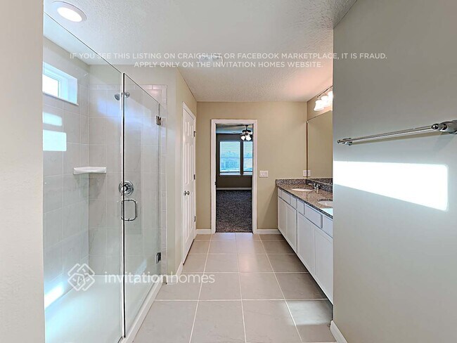 Building Photo - 2275 Bur Oak Blvd
