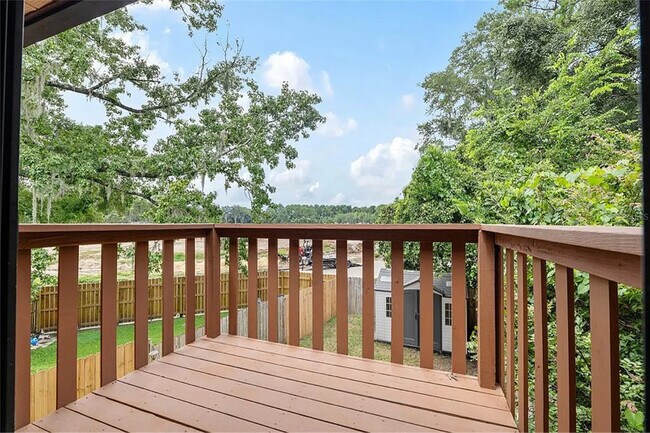 Building Photo - 4724 SW 67th Terrace