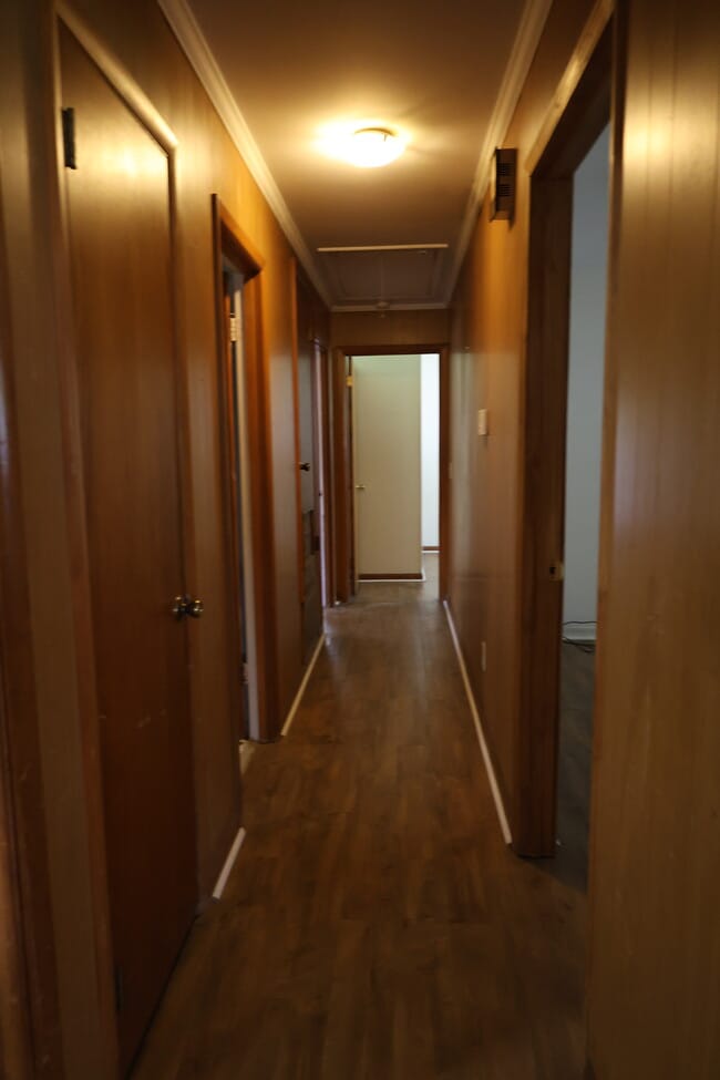 Building Photo - 101 Catherine Ave