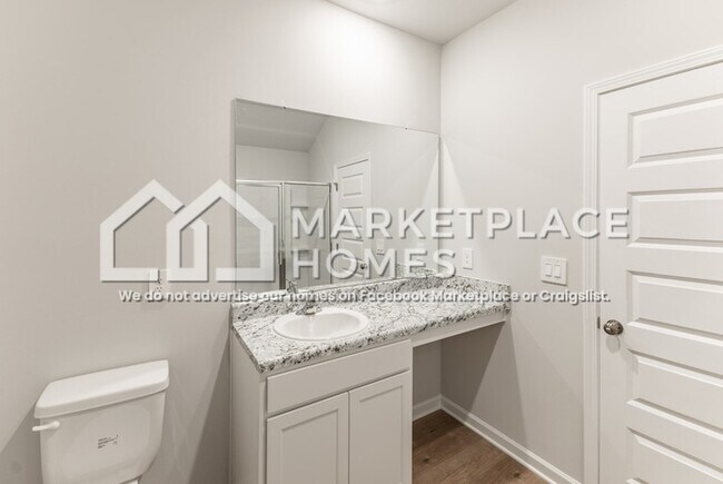 Building Photo - 165 Olde Hearth Rd