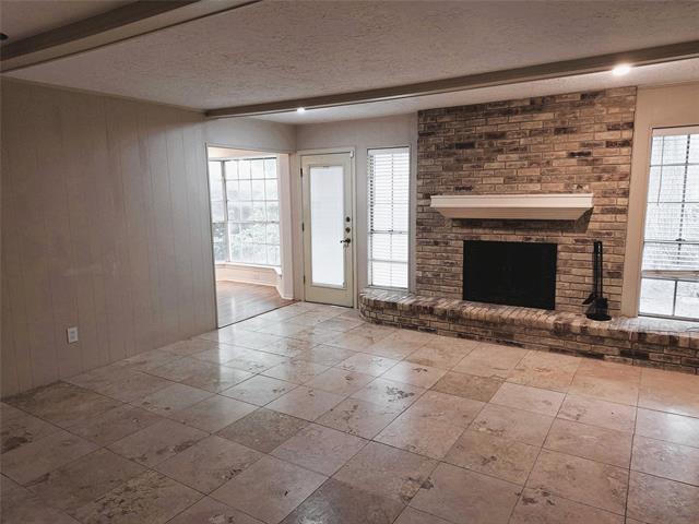 Building Photo - 2108 Scarlet Oak Dr
