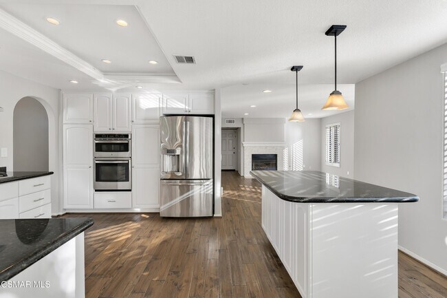 Building Photo - 487 Bernini Ct