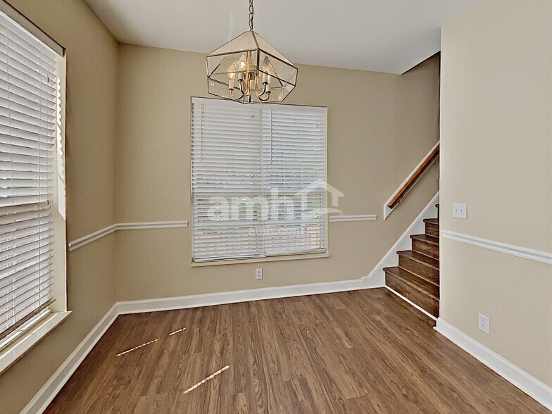 Building Photo - 309 Kentons Way