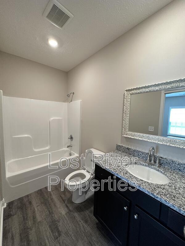 Building Photo - 4563 Wal Valley Way