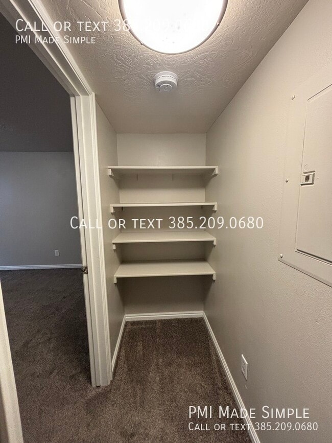 Building Photo - 1563 S 600 E