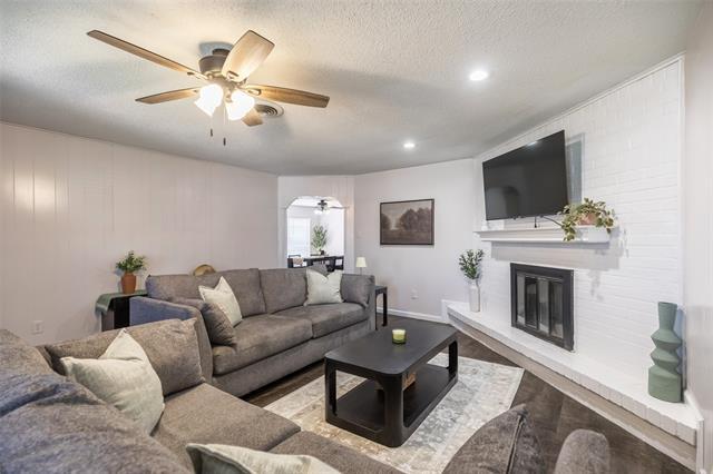 Building Photo - 3333 S 27th St