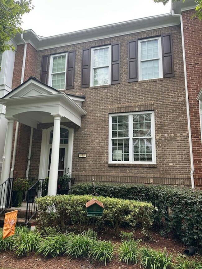 Building Photo - Exclusively Offered by Muse Realty Rentals...