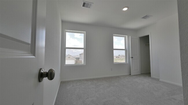 Building Photo - 26814 Feather Reed Dr