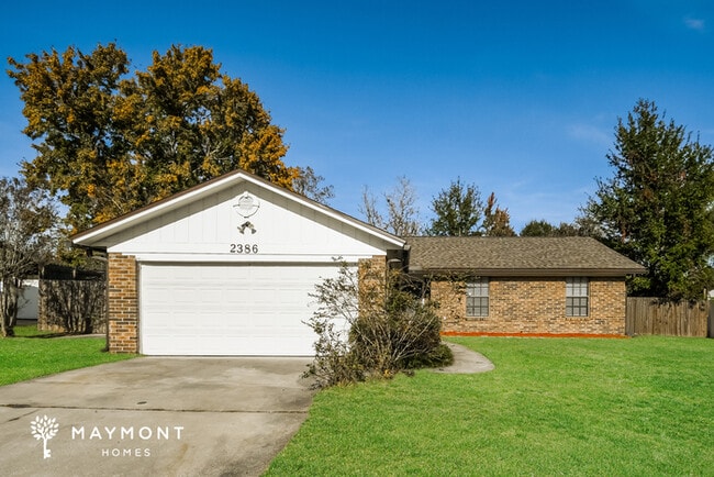 Building Photo - 2386 Dundee Ct E