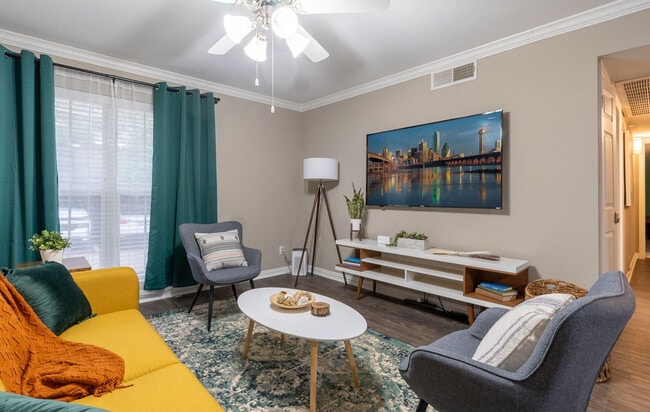 Building Photo - 10020 Regal Park Ln