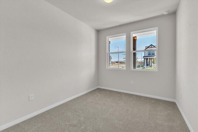 Building Photo - 302 Willow Heights Drive