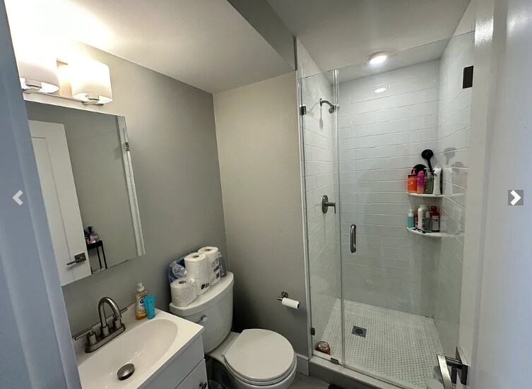 Building Photo - 1619 Tremont St