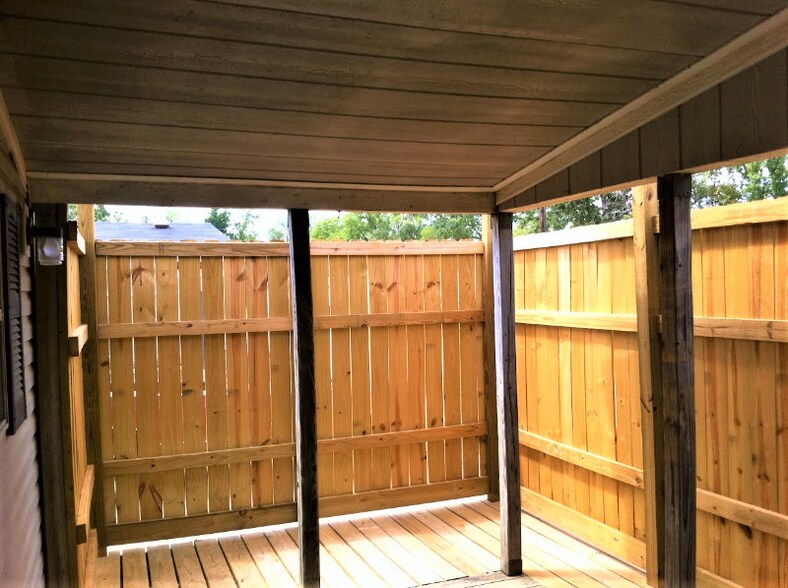 Building Photo - 12443 Farm to Market 968 W