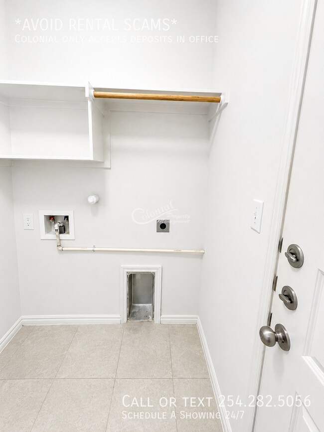 Building Photo - 345 Horsemint Way