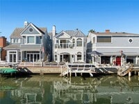 Building Photo - 125 Grand Canal