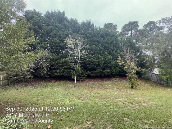 Building Photo - 5617 Middlefield Pl