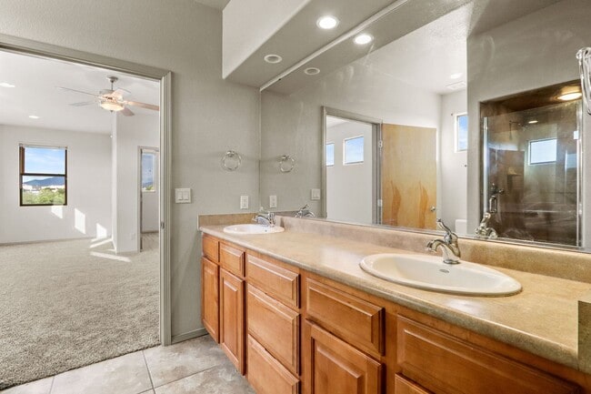 Building Photo - 4334 Nambe Ct