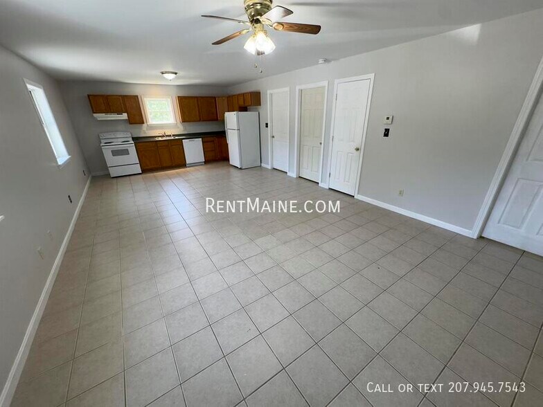 Building Photo - 1835 Hammond St