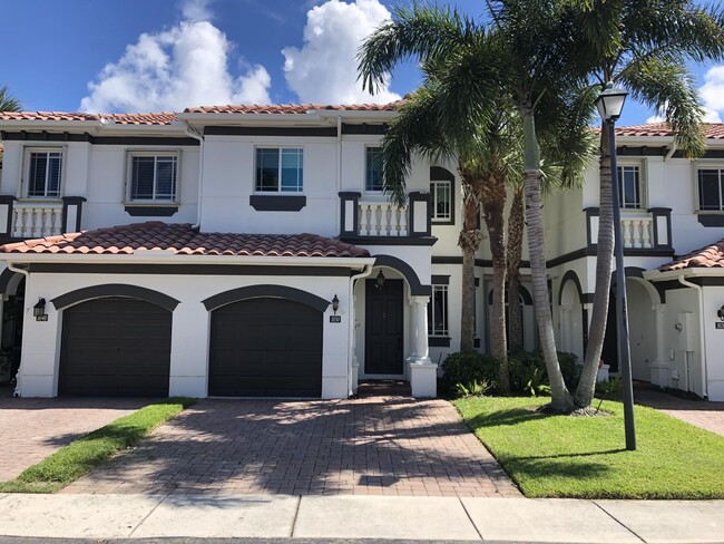 Primary Photo - 1030 Murano Bay Dr