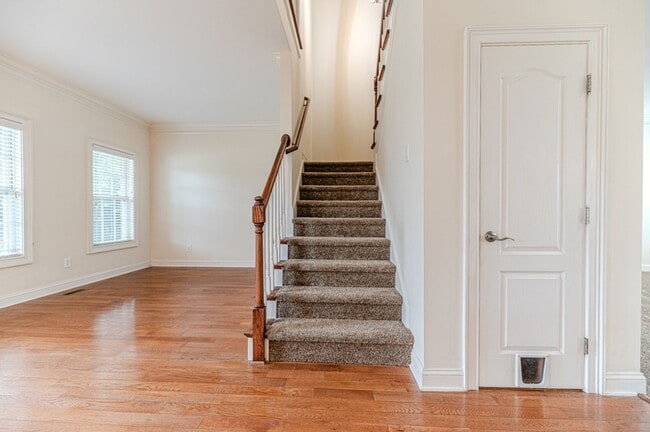 Building Photo - Perfectly Located 4-Bedroom Home Minutes from I-295, Hope Mills & Fort Bragg!