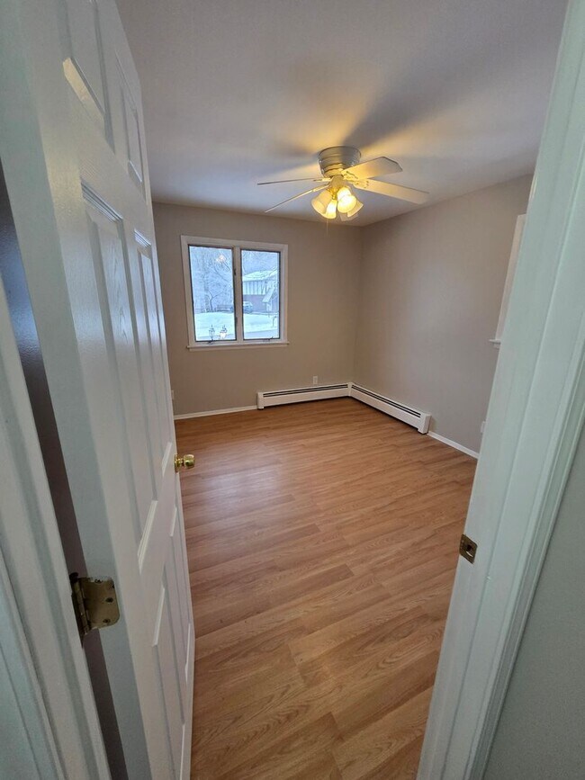 Building Photo - 18206 Swiss Dr