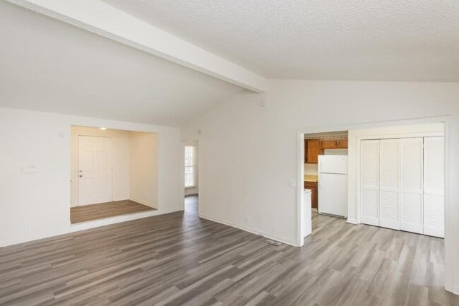 Building Photo - 3104 Kinwood Dr