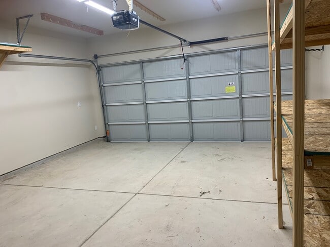 Building Photo - 11837 Snowy River