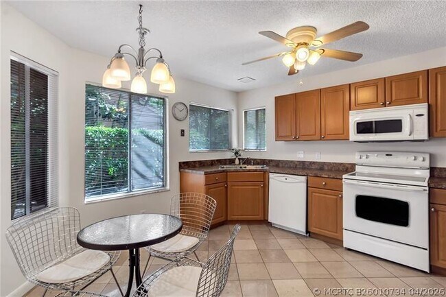 Building Photo - 6751 Boca Pines Trail
