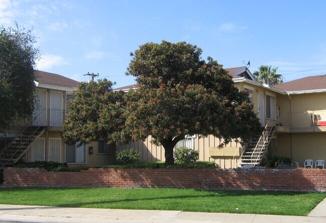 Building Photo - 4450 Boundary St