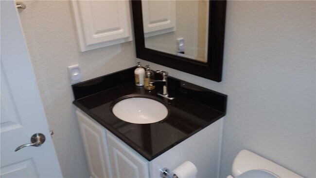 Building Photo - 7501 Shadowridge Run