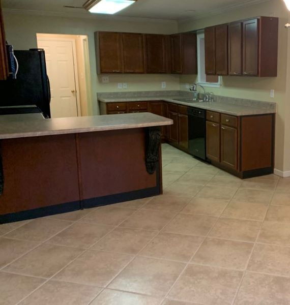 Building Photo - One level living in the Blakewood S/D
