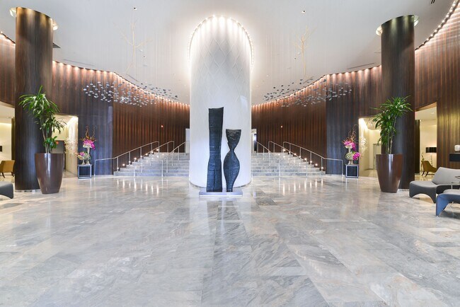 Building Photo - 17201 Collins Ave