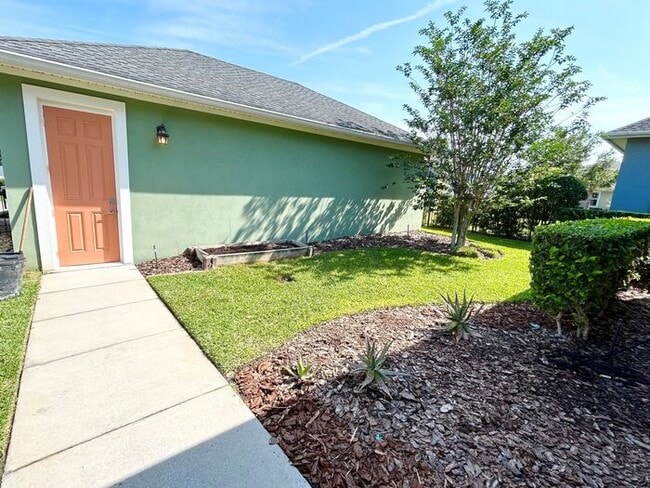 Building Photo - Stunning 3/2.5 Stylish Home with a Detache...