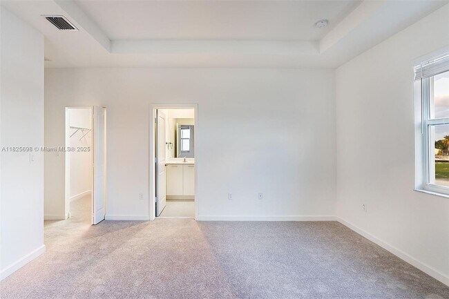 Building Photo - 2336 NW 130th St
