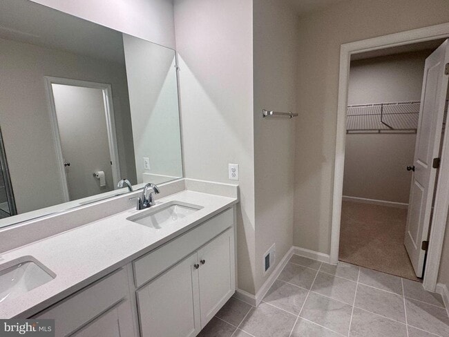 Building Photo - 37 Taft Ave