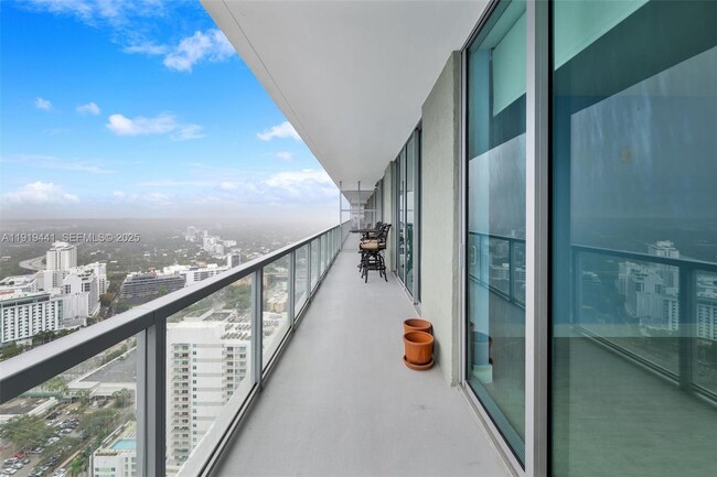 Building Photo - 79 SW 12th St