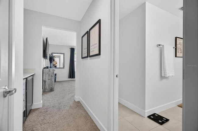 Building Photo - 1363 Captiva Cv