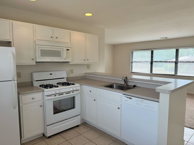 Building Photo - 78 Montoya Cir