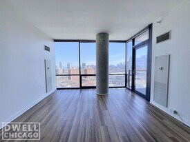 Building Photo - 1539 N Fremont St