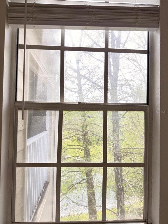 Building Photo - 5028 Park Central Dr