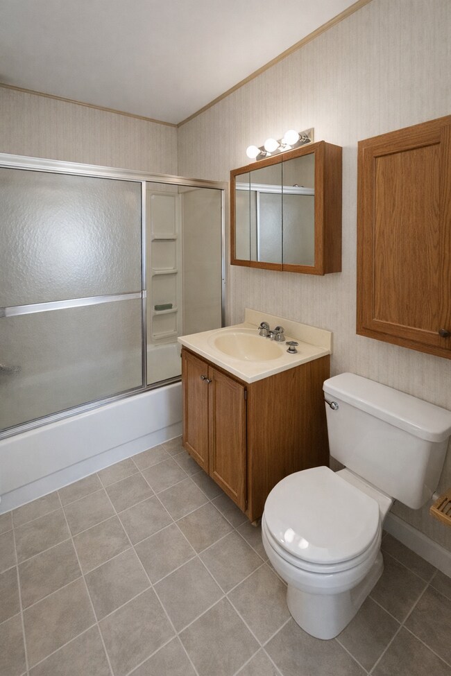 Building Photo - 3547 Winthrop Ave